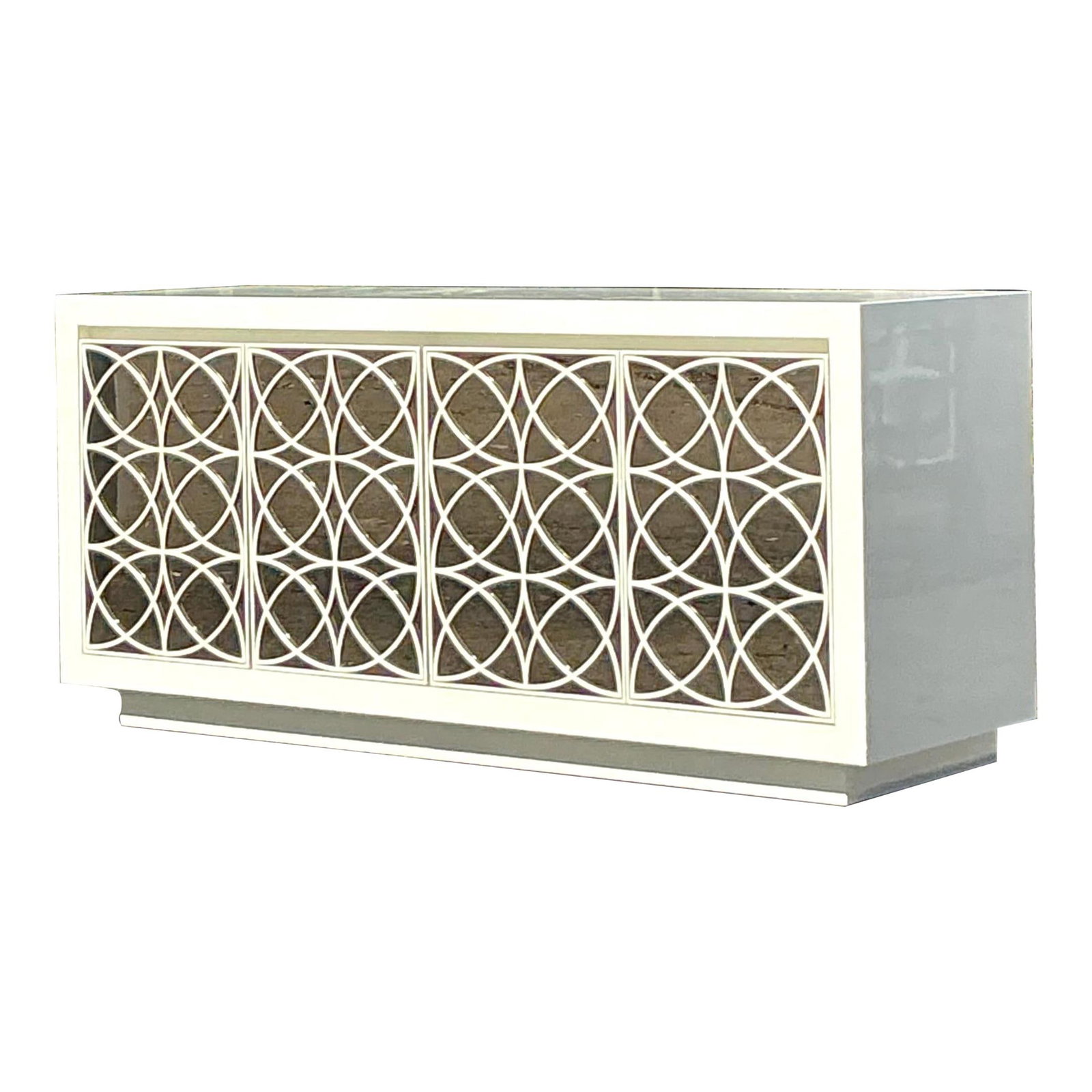 Vintage Regency Credenza Mirrored Front Off-White Fretwork Design: Vintage Regency Credenza Mirrored Front Off-White Fretwork Design Experience the perfect blend of elegance and functionality with this vintage Regency-style credenza. Its striking mirrored front showc