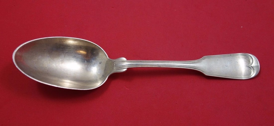 Wood & Hughes French Thread Sterling Silver Serving Spoon 8 1/8": Wood & Hughes French Thread Sterling Silver Serving Spoon 8 1/8" This exquisite serving spoon features the elegant French Thread pattern by Wood and Hughes, crafted from high-quality sterling silver. 