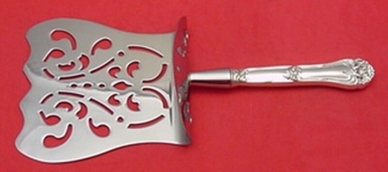 Amston Silver Champlain Sterling Silver Asparagus Server 9 Inch: Amston Silver Champlain Sterling Silver Asparagus Server 9 Inch This exquisite asparagus server is crafted from high-quality sterling silver by Frank Whiting, featuring the elegant Champlain pattern. 