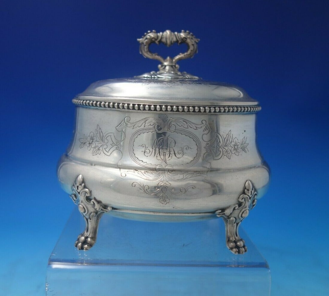 Antique German .800 Silver Tea Caddy Beaded Bright-Cut with Lion Feet: Antique German .800 Silver Tea Caddy Beaded Bright-Cut with Lion Feet This exquisite tea caddy showcases a stunning beaded design, crafted from .800 silver in Germany during the late 19th century (cir