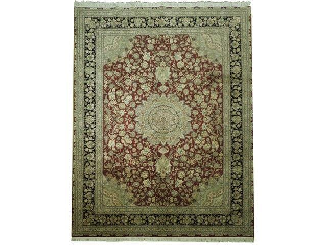 Handmade 8'6 x 11'5 Apple Red Wool Silk Rug: Handmade 8'6 x 11'5 Apple Red Wool Silk Rug Free continental US Shipping Transform your space with this exquisite 8.6 x 11.5 apple red wool and silk rug. Skillfully handmade in China, this rug feature