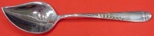 Reed & Barton Silver Wheat Sterling Silver Jelly Server 6 3/8 Inch: Reed & Barton Silver Wheat Sterling Silver Jelly Server 6 3/8 Inch This exquisite jelly server is crafted from sterling silver, featuring the elegant Silver Wheat pattern by Reed & Barton. Measuring 6