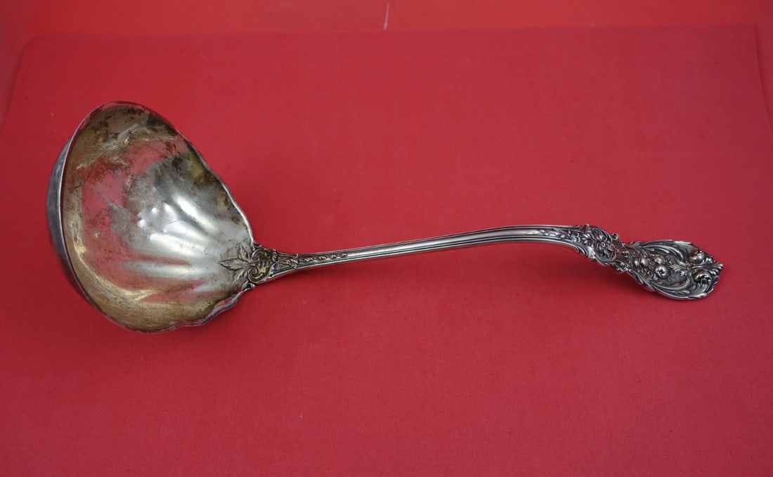 Francis I Old Sterling Silver Soup Ladle 12 1/2 Inch by Reed and Barton: Francis I Old Sterling Silver Soup Ladle 12 1/2 Inch by Reed and Barton This is a sterling silver soup ladle in the Francis I Old pattern by Reed & Barton. The ladle features a helmet-shaped bowl and 