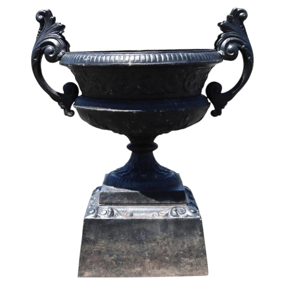 c1900 Cast Iron Classical Garden Urn with Handles and Pedestal Base (1 of 7)
