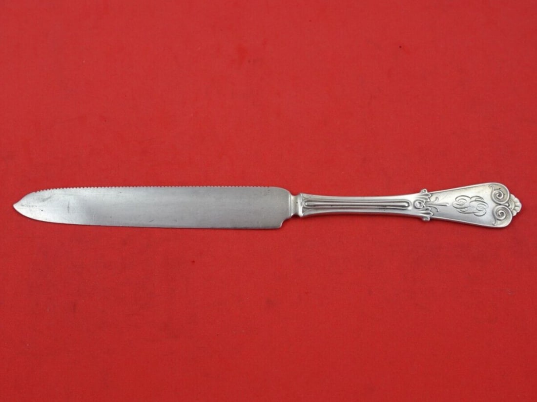 Tiffany & Co Beekman Sterling Silver Serrated Fruit Knife 7 3/4": Tiffany & Co Beekman Sterling Silver Serrated Fruit Knife 7 3/4" This exquisite Beekman fruit knife by Tiffany & Co. features a serrated edge and a beautifully crafted flat handle, all made of high-qu
