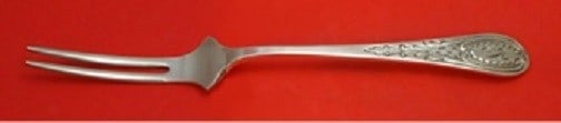 Tuttle Windsor Castle Sterling Silver Spinach Fork 7 1/8 Custom: Tuttle Windsor Castle Sterling Silver Spinach Fork 7 1/8 Custom A custom-made Windsor Castle by Tuttle sterling silver spinach fork with a two-pronged serving design and decorative handle. It is monog