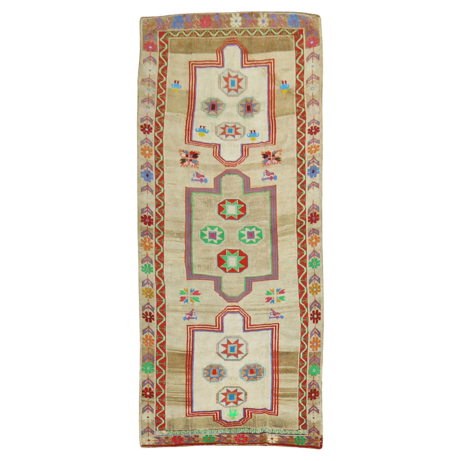 Vintage Turkish Runner Zabihi Collection 3 Medallions Wool 20th Century: Vintage Turkish Runner Zabihi Collection 3 Medallions Wool 20th Century Introducing the Zabihi Collection Wide Vintage Colorful Turkish Runner, a stunning piece that embodies the Arts and Crafts style