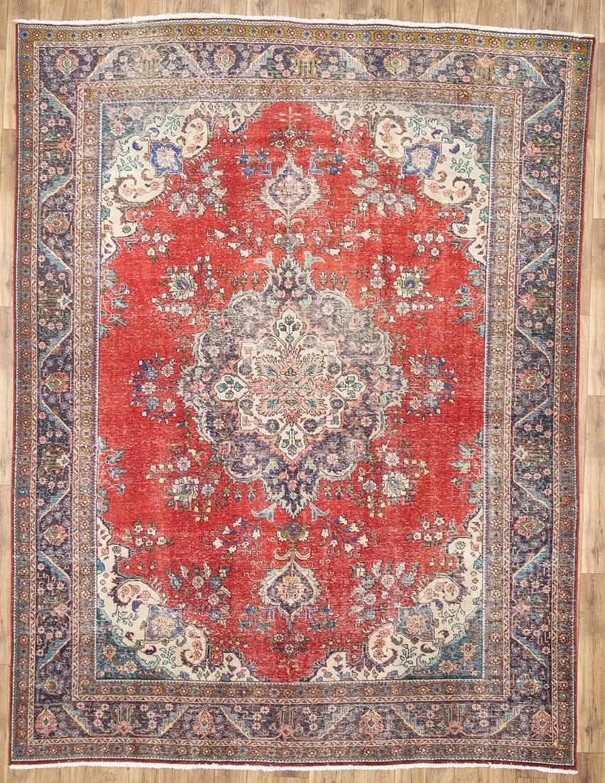 Hand Knotted Wool Floral Area Rug 10x13 Ft Semi Antique: Hand Knotted Wool Floral Area Rug 10x13 Ft Semi Antique This semi-antique handmade Oriental rug features a muted floral pattern in shades of blue, plum, green, gold, cream, and brown. Crafted using tr