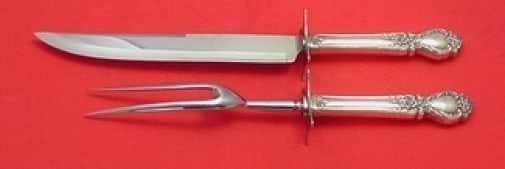 International Sterling Silver Brocade Roast Carving Set 2pc: International Sterling Silver Brocade Roast Carving Set 2pc This exquisite Brocade Roast Carving Set features a hollow handle design crafted from high-quality sterling silver by International. The set