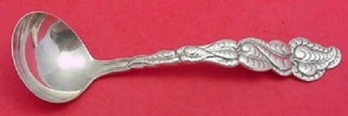 Tiffany and Co Ailanthus Sterling Silver Gravy Ladle 7 1/4 inch: Tiffany and Co Ailanthus Sterling Silver Gravy Ladle 7 1/4 inch This exquisite gravy ladle from Tiffany and Co. showcases the classic Ailanthus pattern, a hallmark of elegance and craftsmanship. Craft