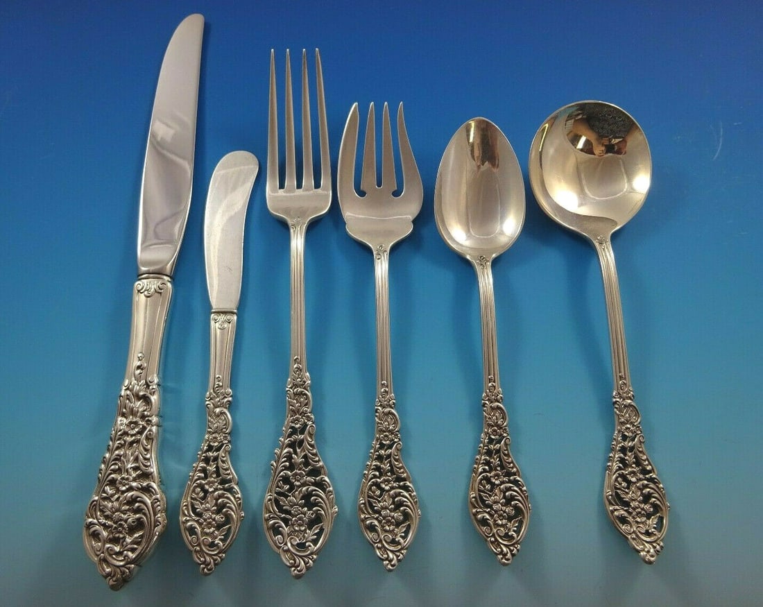Reed Barton Florentine Lace Sterling Silver 75 Piece Flatware Set: Reed Barton Florentine Lace Sterling Silver 75 Piece Flatware Set This is a Reed & Barton Florentine Lace sterling silver flatware set consisting of 75 pieces. The set includes 12 knives, 12 forks, 12