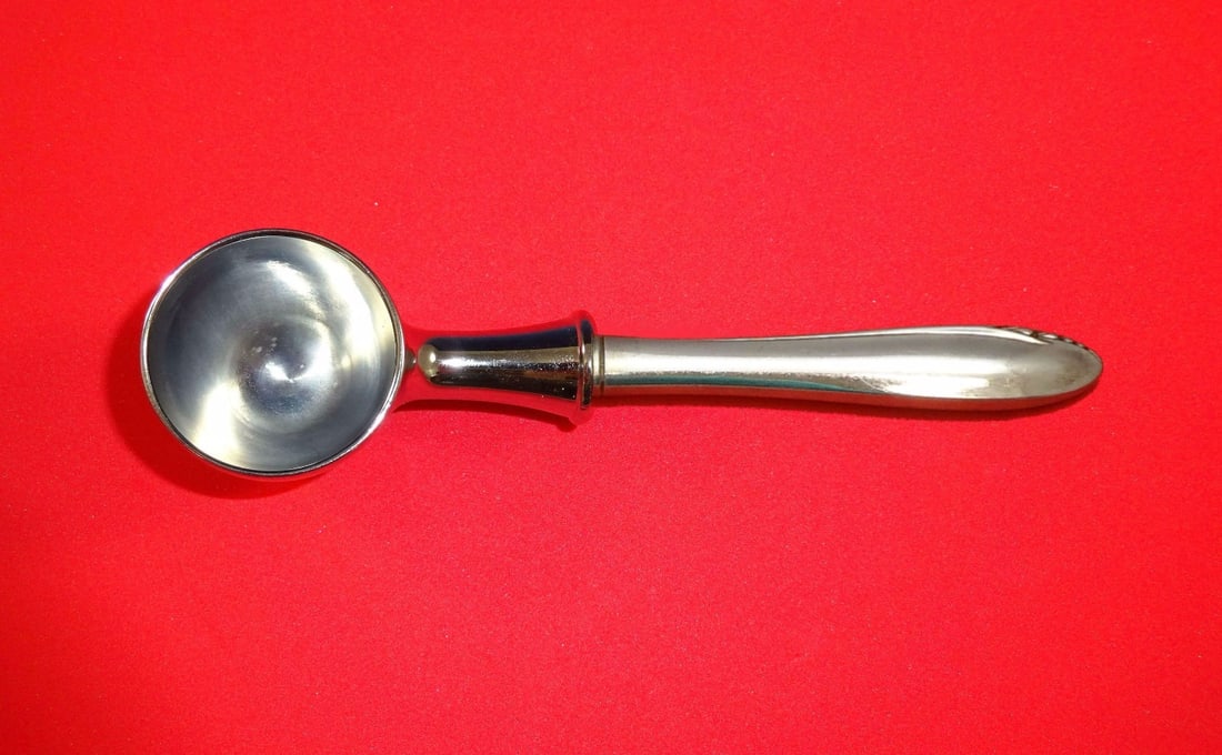 Oneida Lasting Spring Sterling Silver Coffee Scoop Custom Made (1 of 3)