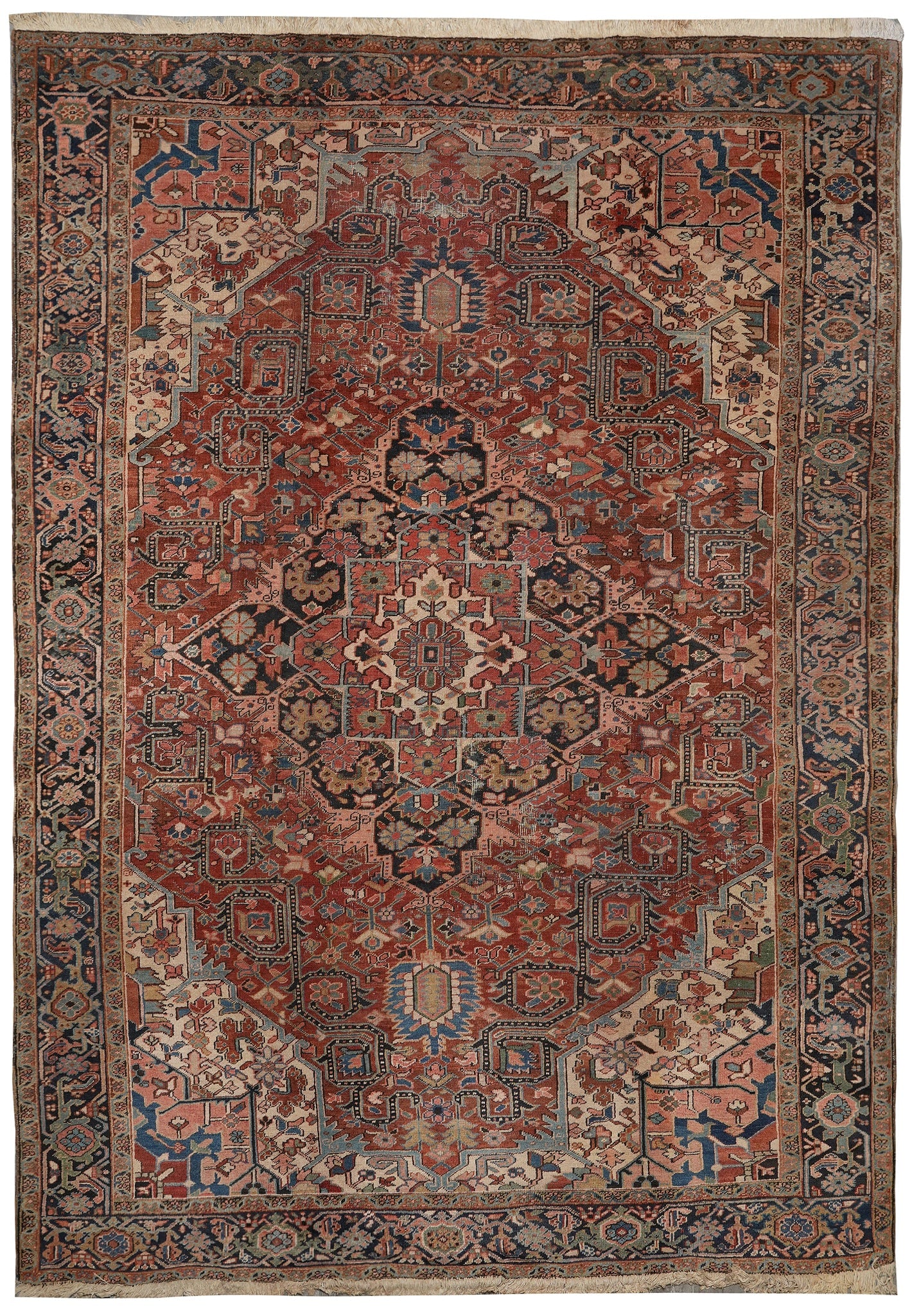 Antique Persian Ferahan Sarouk Rug Hand-Knotted Wool 9.8 x 13 Floral Design: Antique Persian Ferahan Sarouk Rug Hand-Knotted Wool 9.8 x 13 Floral Design Free continental US Shipping This 9.8 x 13 foot hand-knotted antique Persian Ferahan Sarouk rug is a classic example of Pers