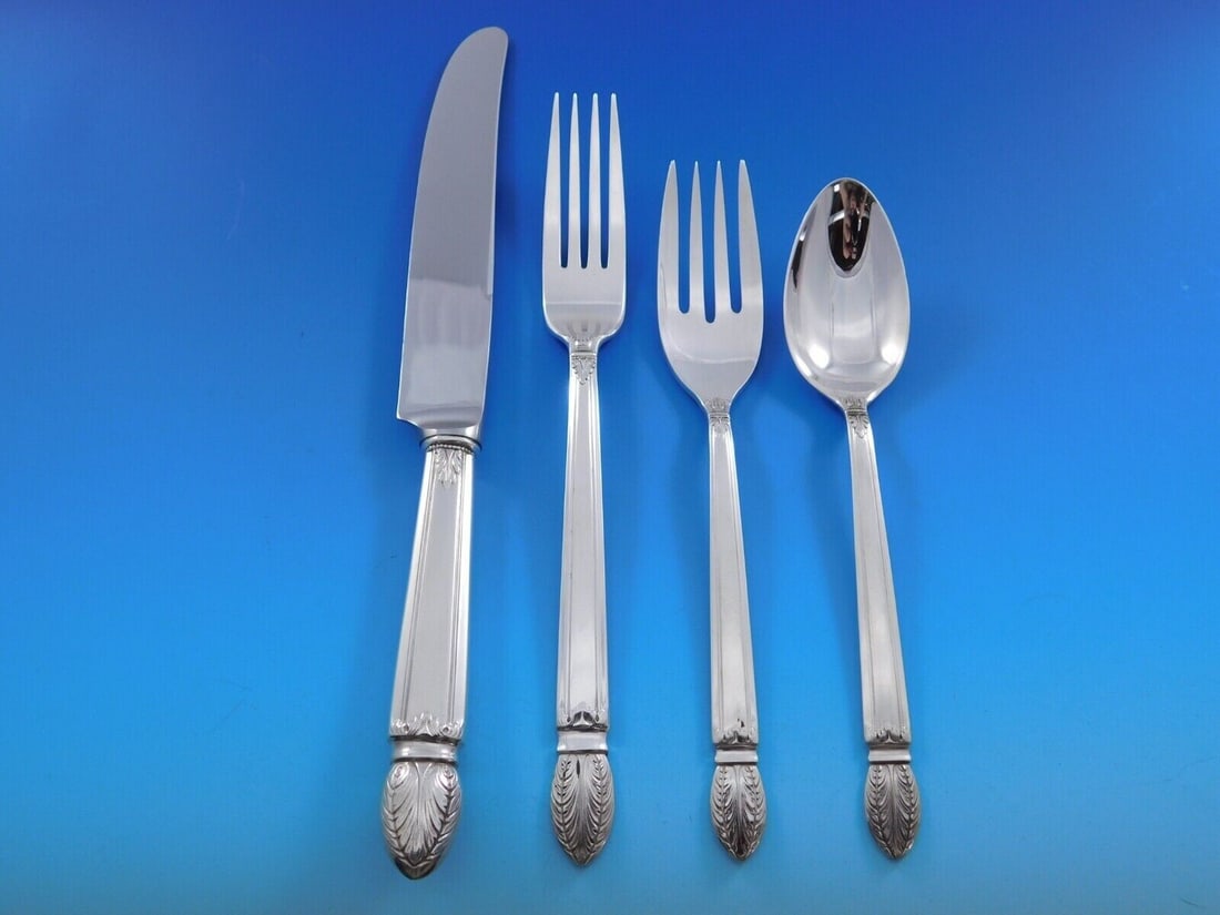 Reed and Barton Colonial Classic Sterling Silver 4-Piece Place Setting: Reed and Barton Colonial Classic Sterling Silver 4-Piece Place Setting Enhance your dining experience with this exquisite 4-piece place setting from the Colonial Classic pattern by Reed and Barton, cr