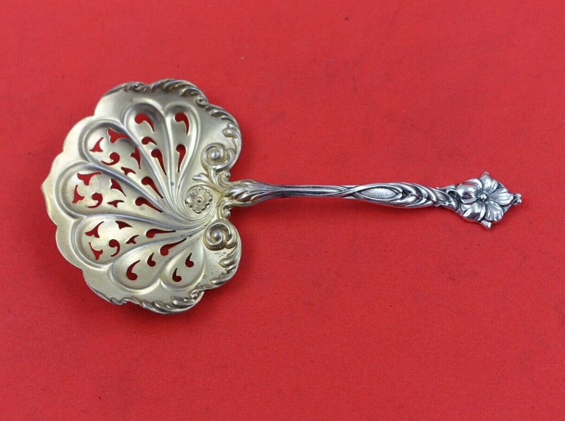 Gorham H 45 Sterling Silver Floral Nut Spoon Gold Washed 4 3/4 Inch: Gorham H 45 Sterling Silver Floral Nut Spoon Gold Washed 4 3/4 Inch This exquisite serving spoon from Gorham is crafted from high-quality sterling silver and features a stunning floral design in the H