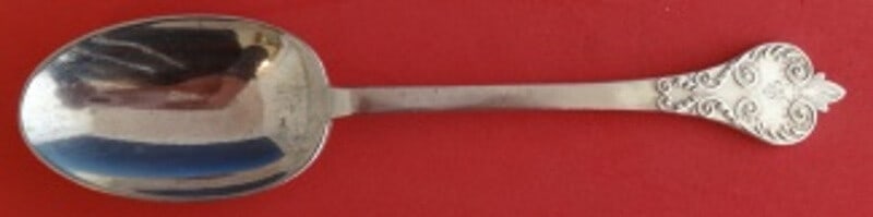 Thomas Bradbury Sons William and Mary Sterling Silver Soup Spoon 7 1/8" (1 of 2)