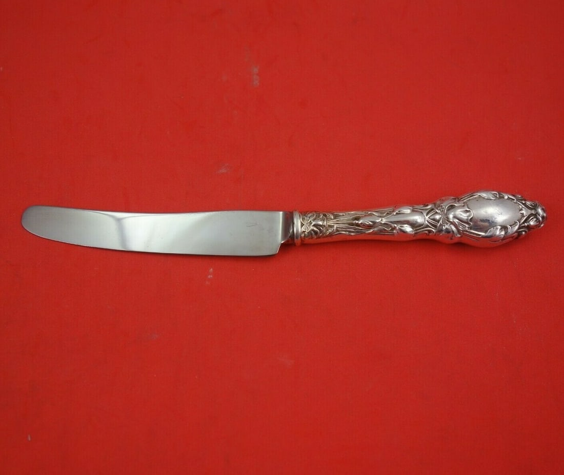 Gorham Virginiana Sterling Silver Dessert Knife 7.5 inch Hollow Handle: Gorham Virginiana Sterling Silver Dessert Knife 7.5 inch Hollow Handle This exquisite dessert or breakfast knife is part of the Virginiana pattern by Gorham, crafted from high-quality sterling silver.