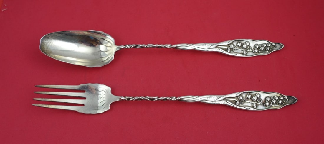 Whiting Lily of the Valley Sterling Silver Salad Serving Set 11 7/8": Whiting Lily of the Valley Sterling Silver Salad Serving Set 11 7/8" Presenting a stunning salad serving set from the renowned Whiting brand, crafted in sterling silver. This exquisite set features th