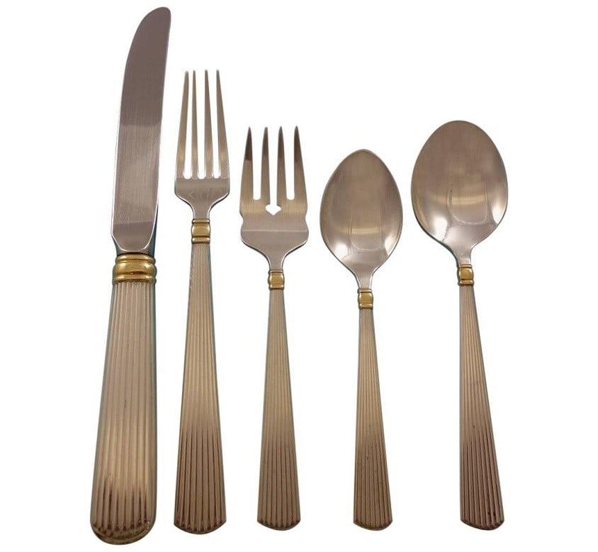 Reed & Barton Ashmont Gold Sterling Silver Flatware Set 56 pcs: Reed & Barton Ashmont Gold Sterling Silver Flatware Set 56 pcs Enhance your dining experience with the exquisite Ashmont Gold flatware set by Reed & Barton, featuring a stunning sterling silver compos