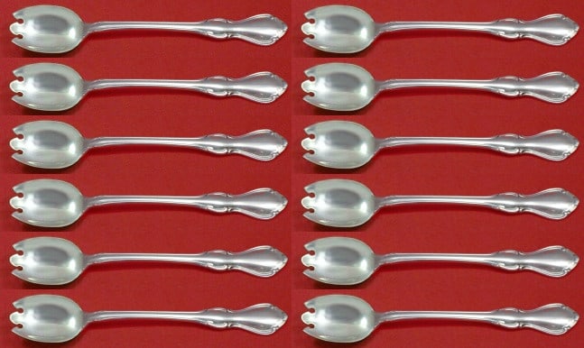 Reed and Barton Hampton Court Sterling Silver Dessert Fork Set 12pc 6 Inch: Reed and Barton Hampton Court Sterling Silver Dessert Fork Set 12pc 6 Inch Enhance your dessert experience with this exquisite set of 12 Sterling Silver Dessert Forks by Reed & Barton, featuring the e