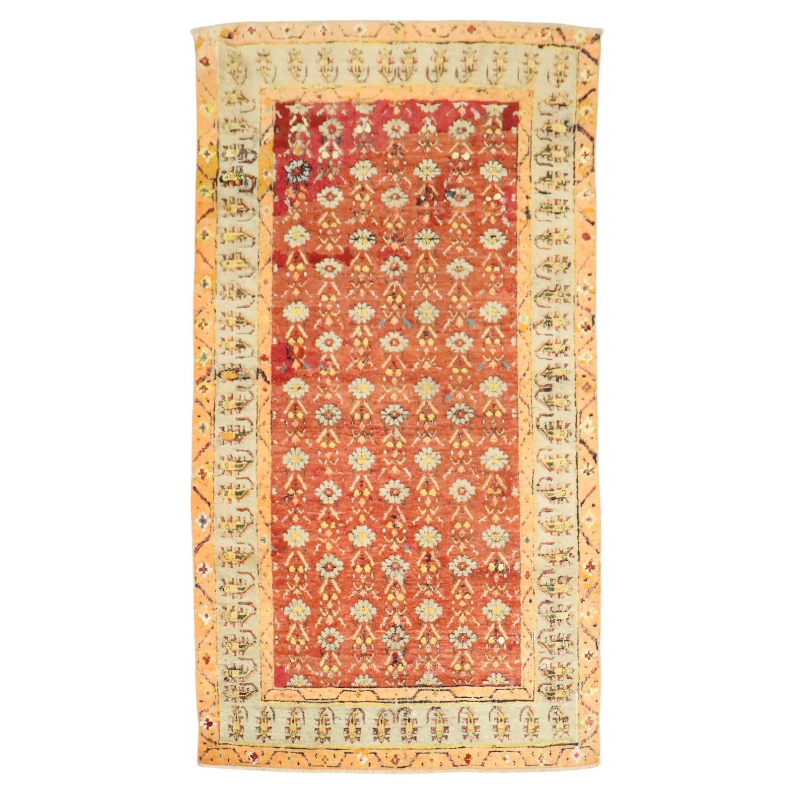 19th Century Indian Agra Hand Knotted Wool Rug 4'2 x 7': 19th Century Indian Agra Hand Knotted Wool Rug 4'2 x 7' This is a 19th-century Agra rug from India, crafted using traditional hand-knotted techniques with cotton and wool materials. Measuring approxim