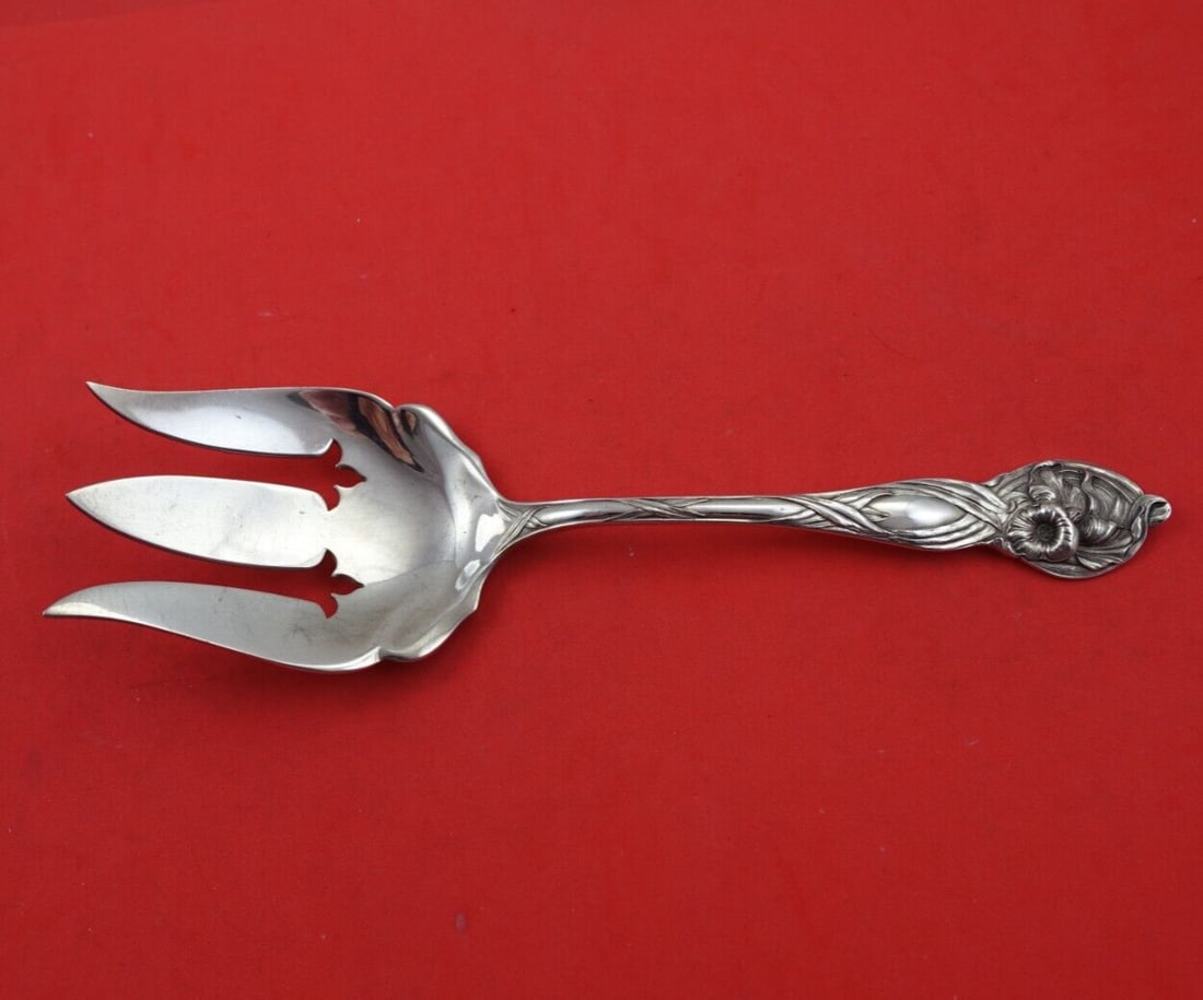 Watson Orchid Sterling Silver Salad Serving Fork 8 7/8" Vintage Heirloom: Watson Orchid Sterling Silver Salad Serving Fork 8 7/8" Vintage Heirloom Elevate your dining experience with this stunning Orchid by Watson Sterling Silver Salad Serving Fork. Crafted from high-qualit