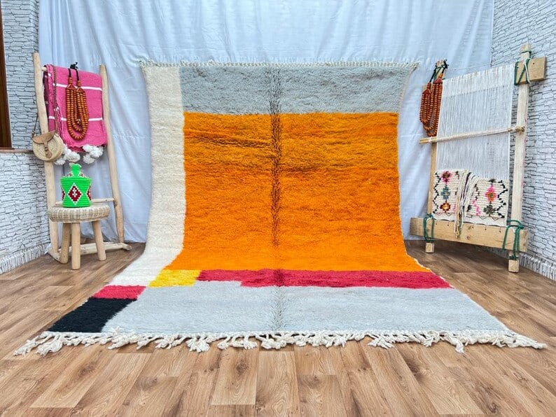 Authentic Moroccan Handwoven Colorful Rug 100% Wool 8 x 5 Feet: Authentic Moroccan Handwoven Colorful Rug 100% Wool 8 x 5 Feet Discover the beauty of traditional craftsmanship with this Authentic Stunning Colorful Rug, handwoven by skilled Berber women in the Atla