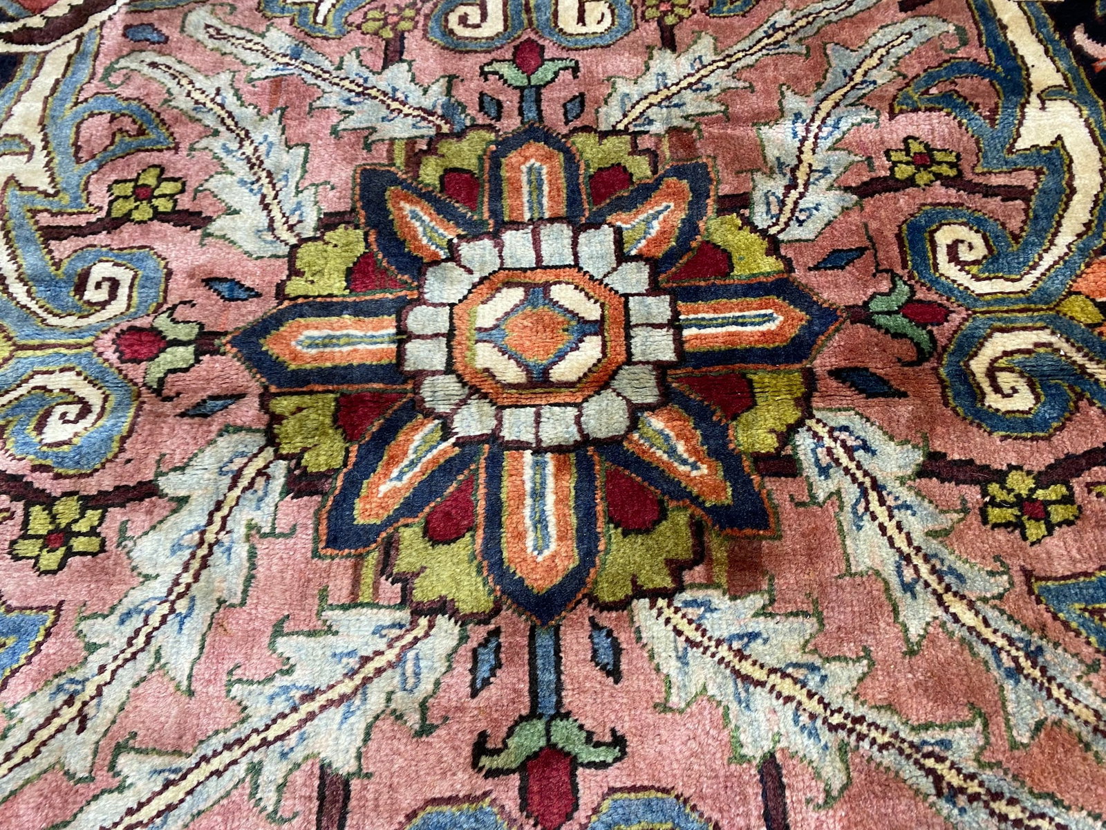 Authentic Persian 12.9 x 19.4 Heriz Rug Handmade Wool Area Rug - 7
