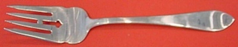 Dominick & Haff Pointed Antique Sterling Silver Salad Fork 6 3/8": Dominick & Haff Pointed Antique Sterling Silver Salad Fork 6 3/8" This exquisite salad fork from the Pointed Antique pattern by Dominick & Haff is crafted from high-quality sterling silver. Measuring 