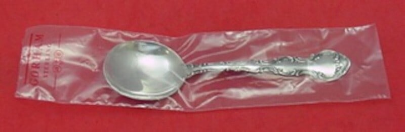 Gorham Strasbourg Sterling Silver Cream Soup Spoon 6 1/4 inch Factory Sealed: Gorham Strasbourg Sterling Silver Cream Soup Spoon 6 1/4 inch Factory Sealed Experience the elegance of the Strasbourg by Gorham Sterling Silver Cream Soup Spoon. This exquisite spoon, measuring 6 1/4