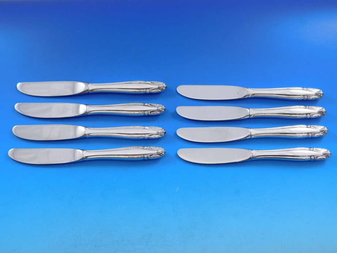 Wallace Stradivari Sterling Silver Butter Spreader Set of 8 Hollow Handle 6.25": Wallace Stradivari Sterling Silver Butter Spreader Set of 8 Hollow Handle 6.25" Enhance your dining experience with this exquisite set of 8 butter spreaders from the Stradivari pattern by Wallace. Cra