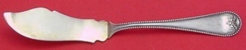 Lunt Priscilla Sterling Silver Master Butter Knife 6 3/4 Inch: Lunt Priscilla Sterling Silver Master Butter Knife 6 3/4 Inch Introducing the Priscilla Master Butter by Lunt, a stunning piece crafted from high-quality sterling silver. This elegant flat handle butt