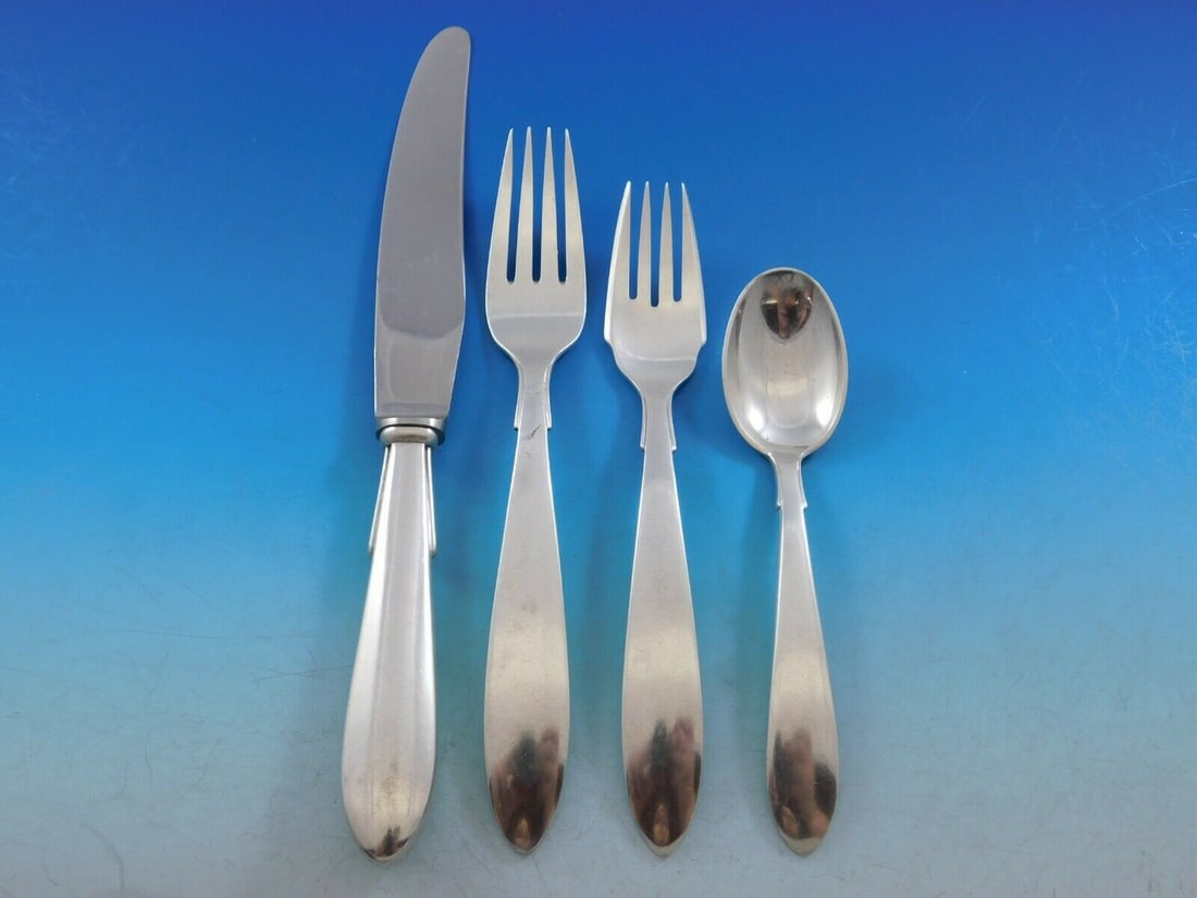 A. Dragsted Stromlinie Danish Sterling Silver 4-Piece Place Setting: A. Dragsted Stromlinie Danish Sterling Silver 4-Piece Place Setting Enhance your dining experience with this exquisite 4-piece place setting from the renowned Danish maker A. Dragsted. Crafted from hi