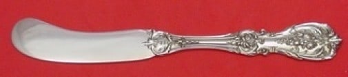 Reed & Barton Francis I Sterling Silver Butter Spreader 5 7/8": Reed & Barton Francis I Sterling Silver Butter Spreader 5 7/8" This exquisite butter spreader is crafted from sterling silver and features the elegant Francis I pattern by Reed & Barton. Measuring 5 7
