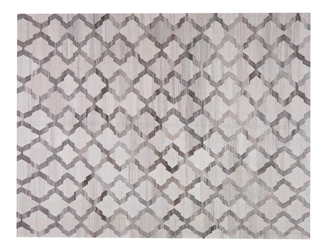 6'x7'9" Moroccan Kilim Rug Handwoven Wool in Natural Tan Tones: 6'x7'9" Moroccan Kilim Rug Handwoven Wool in Natural Tan Tones This vintage Moroccan kilim is hand woven from organic wool and features natural tan colors with a fine weave. The rug showcases a modern