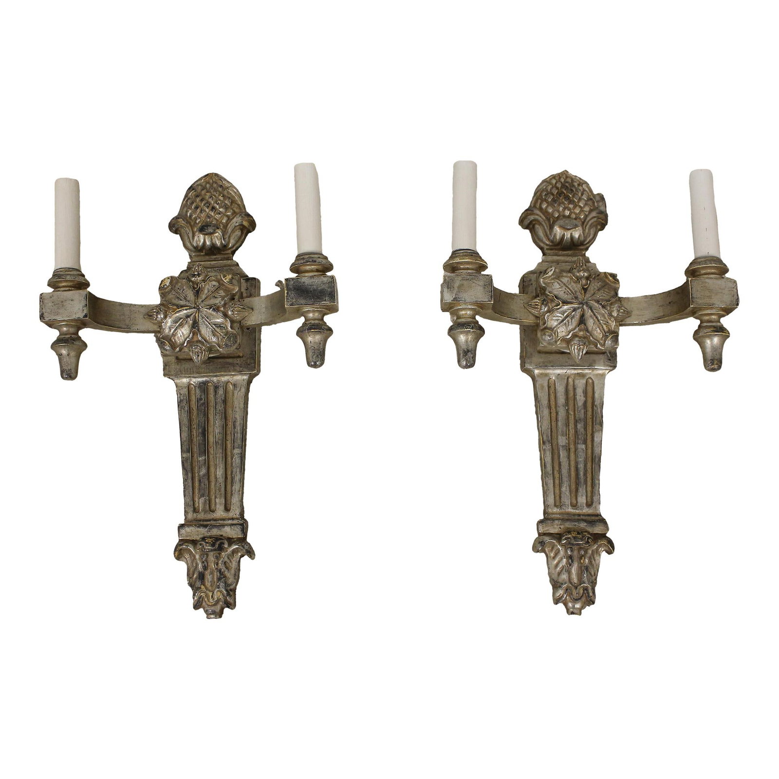 Exquisite Pair of Silver Leaf Italian Lighted Wall Sconces: Exquisite Pair of Silver Leaf Italian Lighted Wall Sconces This exquisite pair of Italian lighted wall sconces features high-quality construction with intricate carved details. Finished in a stunning 