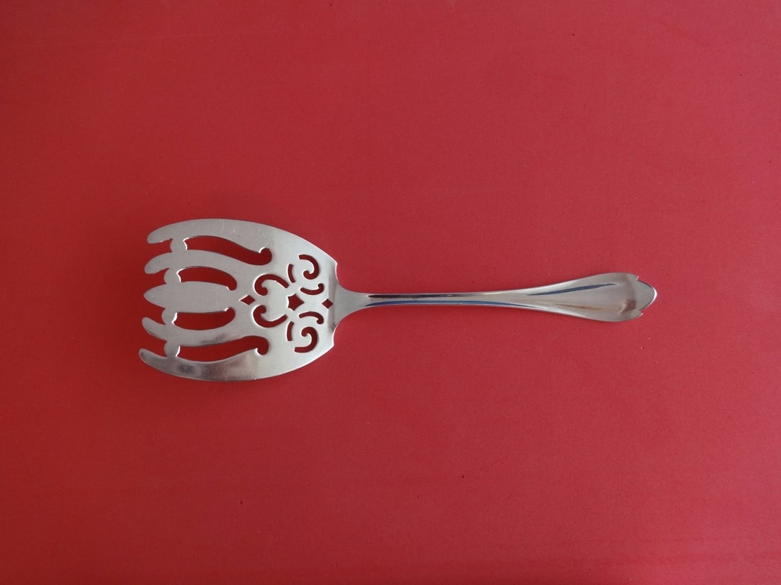 Unger Springfield Sterling Silver Asparagus Fork 8.5 inches: Unger Springfield Sterling Silver Asparagus Fork 8.5 inches This exquisite Springfield by Unger serving fork is crafted from high-quality sterling silver. Measuring 8 1/2 inches, it features a classic