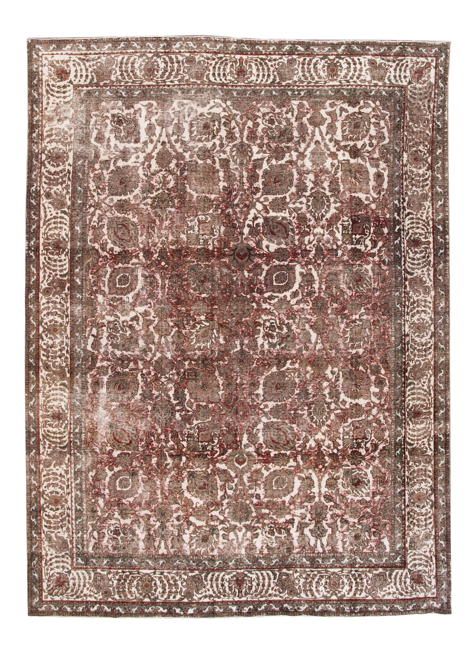 Vintage Persian Wool Rug 11'4 x 15'10 Hand-Knotted Floral Design: Vintage Persian Wool Rug 11'4 x 15'10 Hand-Knotted Floral Design This stunning late 20th-century Persian wool rug showcases exceptional hand-knotted craftsmanship. It features a captivating color pale