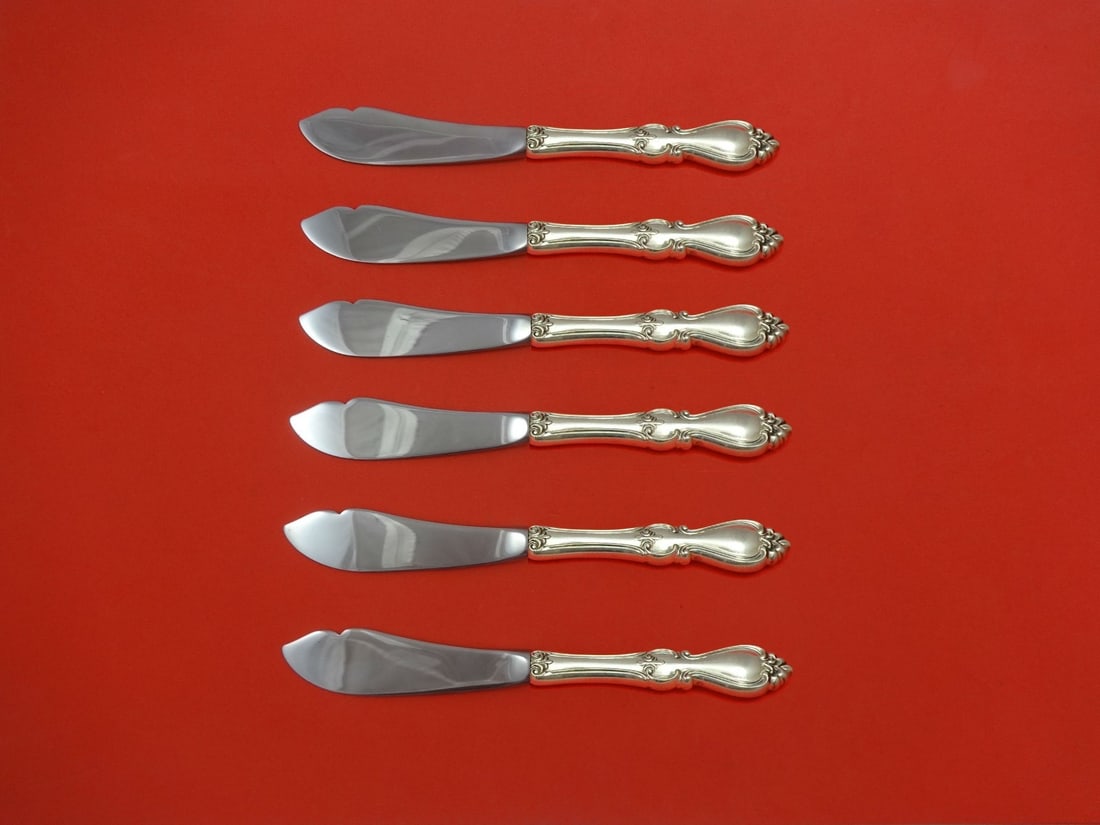 Towle Sterling Silver Queen Elizabeth I 6pc Trout Knife Set 7.5": Towle Sterling Silver Queen Elizabeth I 6pc Trout Knife Set 7.5" This exquisite 6-piece trout knife set features the elegant Queen Elizabeth I pattern by Towle, crafted from high-quality sterling silv