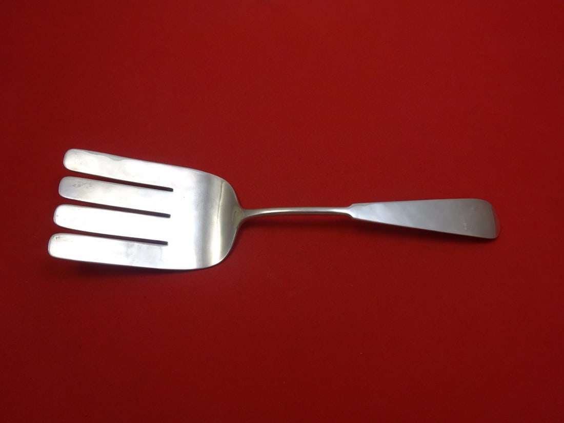 Vintage Porter Blanchard Chino Sterling Silver Asparagus Fork 9 3/4": Vintage Porter Blanchard Chino Sterling Silver Asparagus Fork 9 3/4" This exquisite serving fork, measuring 9 3/4 inches, is part of the Chino pattern by renowned maker Porter Blanchard. Crafted from 