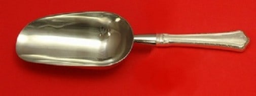 Wallace Madison Sterling Silver Ice Scoop 9 3/4 Custom Made: Wallace Madison Sterling Silver Ice Scoop 9 3/4 Custom Made This elegant ice scoop is crafted from high-quality sterling silver, featuring a hollow handle with a stainless steel implement. Custom made