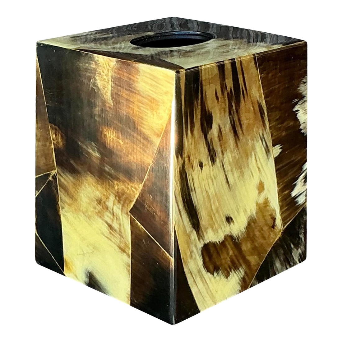 Vintage Boho Tessellated Horn Tissue Box Cover Amber 5x6: Vintage Boho Tessellated Horn Tissue Box Cover Amber 5x6 Enhance your living space with this Vintage Boho Tessellated Horn Tissue Box Cover, a stunning accessory that merges natural beauty with artisa
