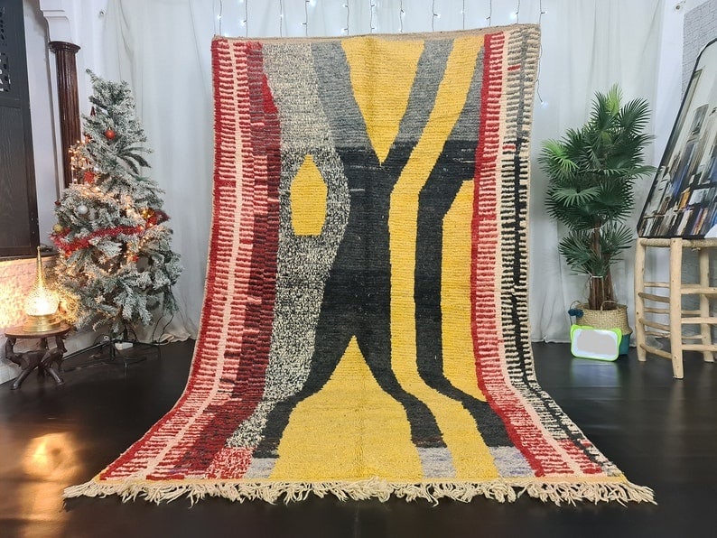 Handmade Moroccan Berber Wool Rug 8 x 5 Feet: Handmade Moroccan Berber Wool Rug 8 x 5 Feet Discover the beauty of the Elegant Artistic Rug, a colorful and handmade Moroccan Berber wool rug. This stunning piece is meticulously handwoven in the Mid