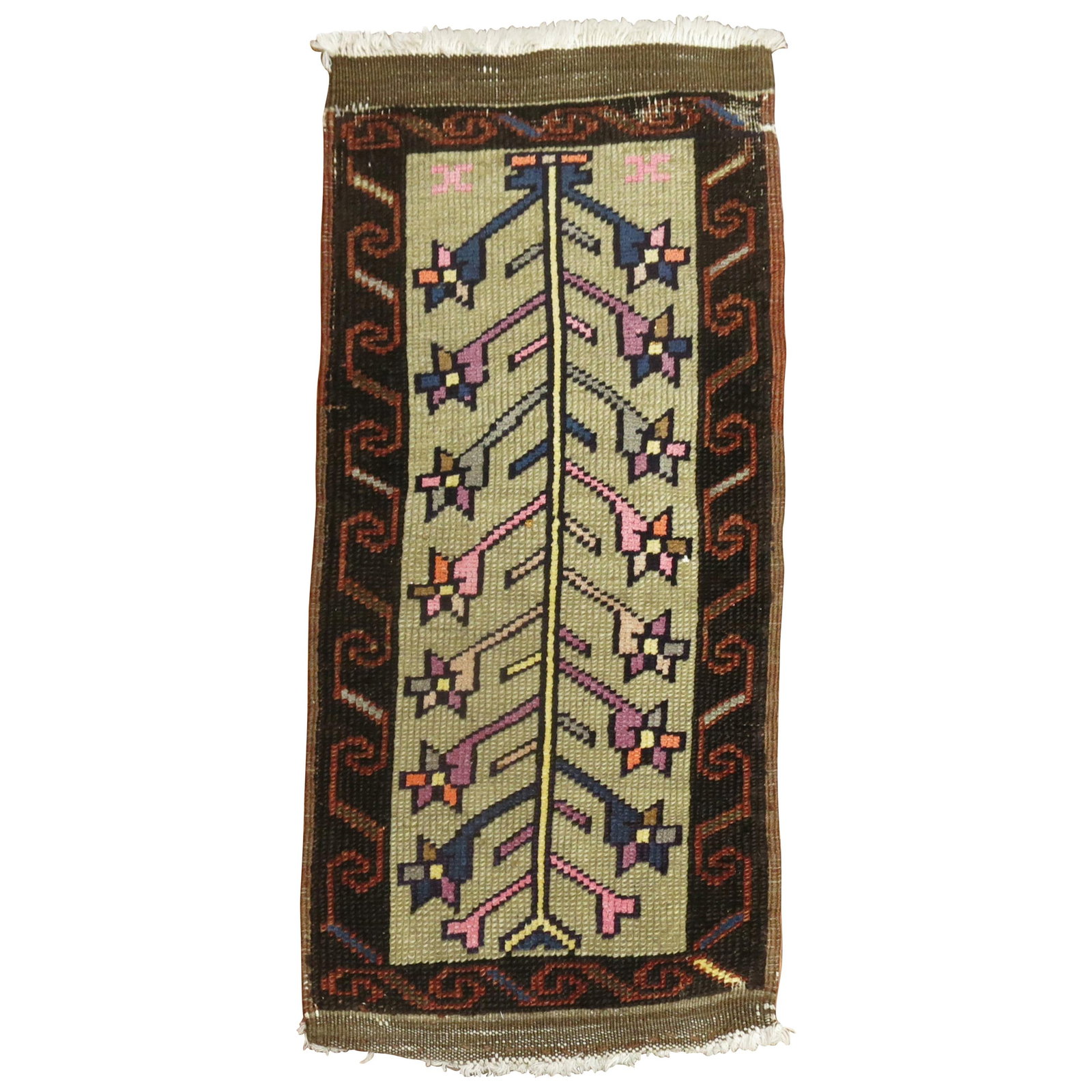 Mid Century Turkish Konya Wool Hand Woven Rug: Mid Century Turkish Konya Wool Hand Woven Rug This vintage Turkish Konya rug features a classic Bohemian style and was hand-woven from wool in the mid-20th century. Originating from Turkey, this triba