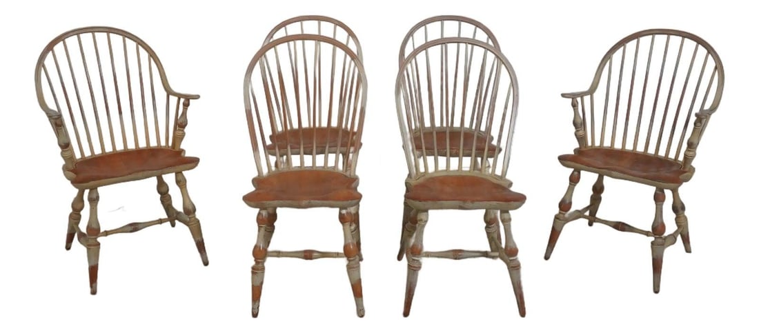 Six Traditional Windsor Dining Chairs with Distressed Wood Finish (1 of 10)