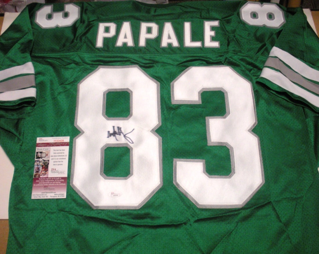 Signed Philadelphia Eagles Mark Wahlberg Gator Jersey JSA COA: Signed Philadelphia Eagles Mark Wahlberg Gator Jersey JSA COA This official licensed Philadelphia Eagles jersey has been signed by Mark Wahlberg. The jersey is authenticated by JSA/COA and is a pre-ow