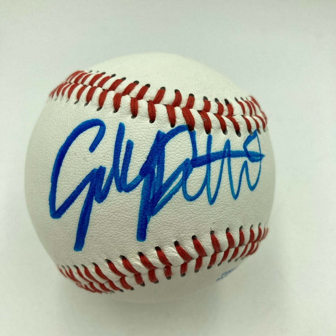 Rawlings Baseball Signed by Gwyneth Paltrow with JSA Certificate: Rawlings Baseball Signed by Gwyneth Paltrow with JSA Certificate This is an original Rawlings baseball signed by Gwyneth Paltrow. The autograph is authenticated by James Spence Authentication (JSA) an