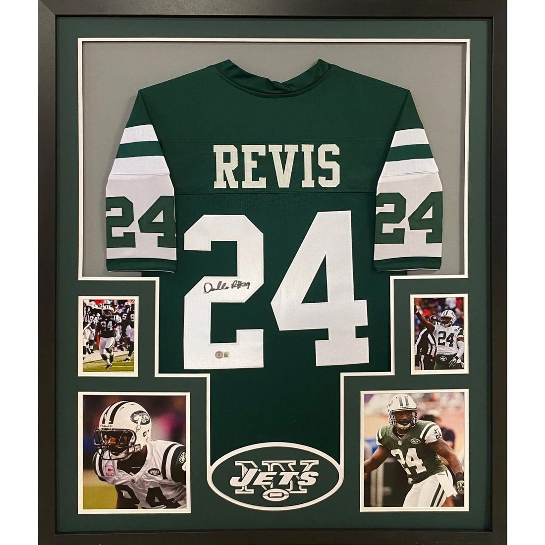 Darrelle Revis Signed Framed Jersey New York Jets Beckett Authenticated: Darrelle Revis Signed Framed Jersey New York Jets Beckett Authenticated This autographed Darrelle Revis framed jersey is a must-have for any New York Jets fan. Authenticated by Beckett, a leading auth