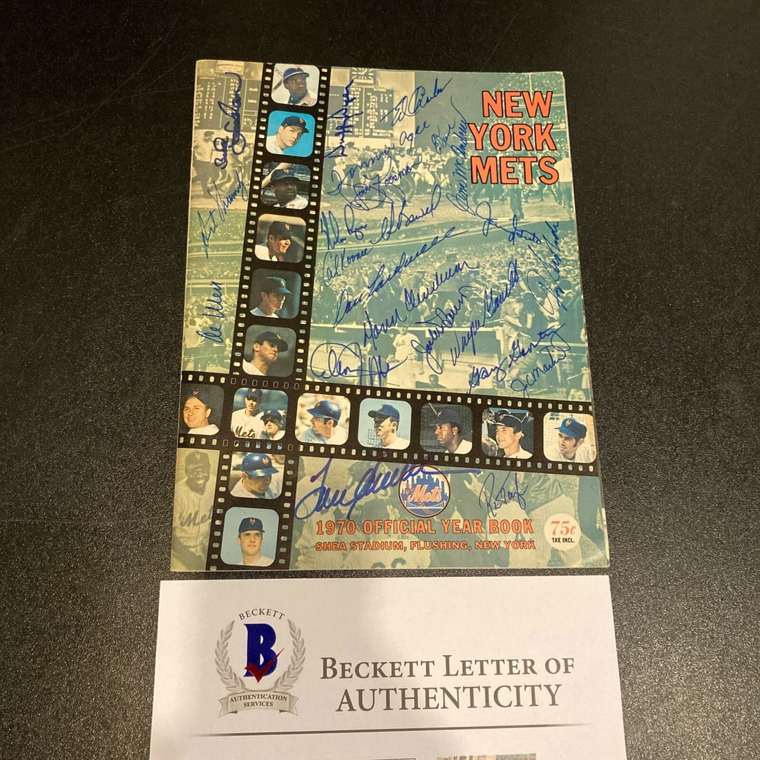 1970 Mets Team Yearbook Signed by 1969 Squad Beckett Authenticated: 1970 Mets Team Yearbook Signed by 1969 Squad Beckett Authenticated This is an original 1970 New York Mets yearbook, team-signed by members of the 1969 New York Mets, including Nolan Ryan, Tom Seaver, 