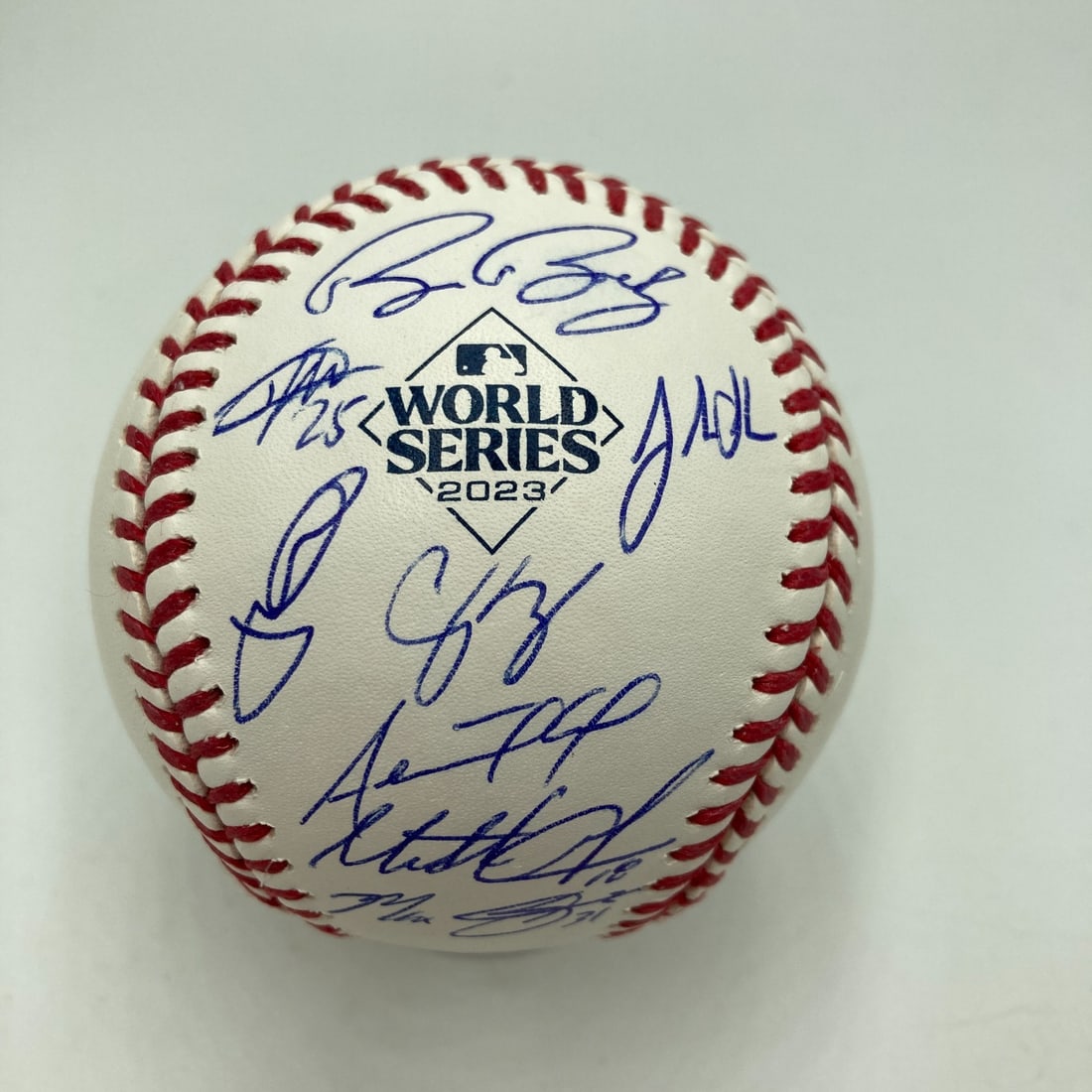 2023 Texas Rangers Team Signed World Series Baseball with Fanatics Authentication: 2023 Texas Rangers Team Signed World Series Baseball with Fanatics Authentication Celebrate the 2023 Texas Rangers World Series Championship with this team-signed baseball. This official Major League 